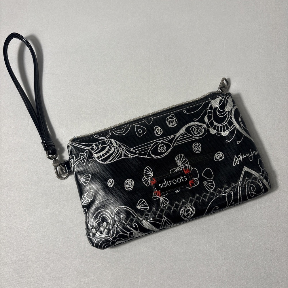 Sakroots Coated Canvas Paisley‎ Wristlet Wallet Charging Powerbank Travel